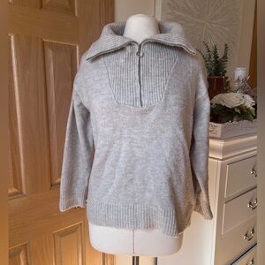 🤍Zara 🤍sweater size S